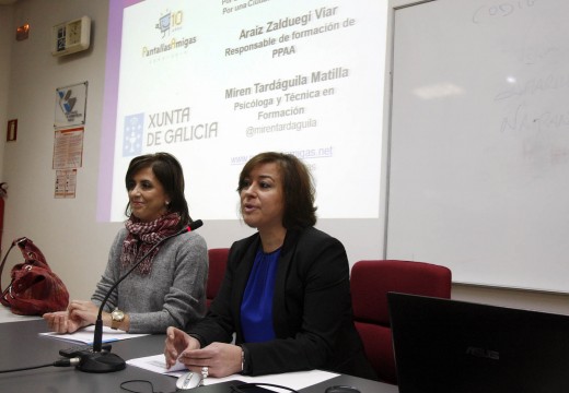 Igualdade remata en Santiago a rolda de cursos de formación para previr a violencia de xénero en redes sociais e smartphones